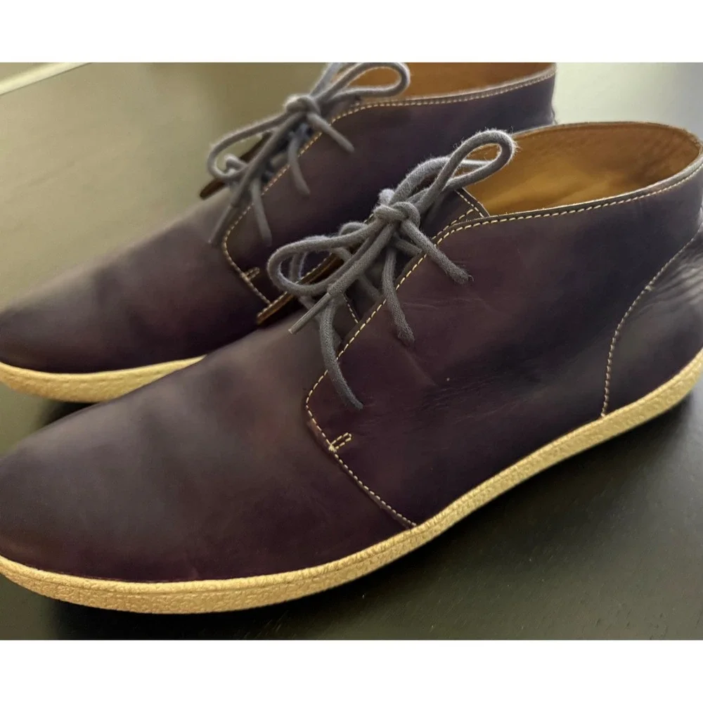 Cole Haan Men's Leather Chukka Boot Size 12M Purple Vibram Cupsole Lace-Up